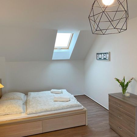 Apartmany Dolní Dunajovice Exteriör bild