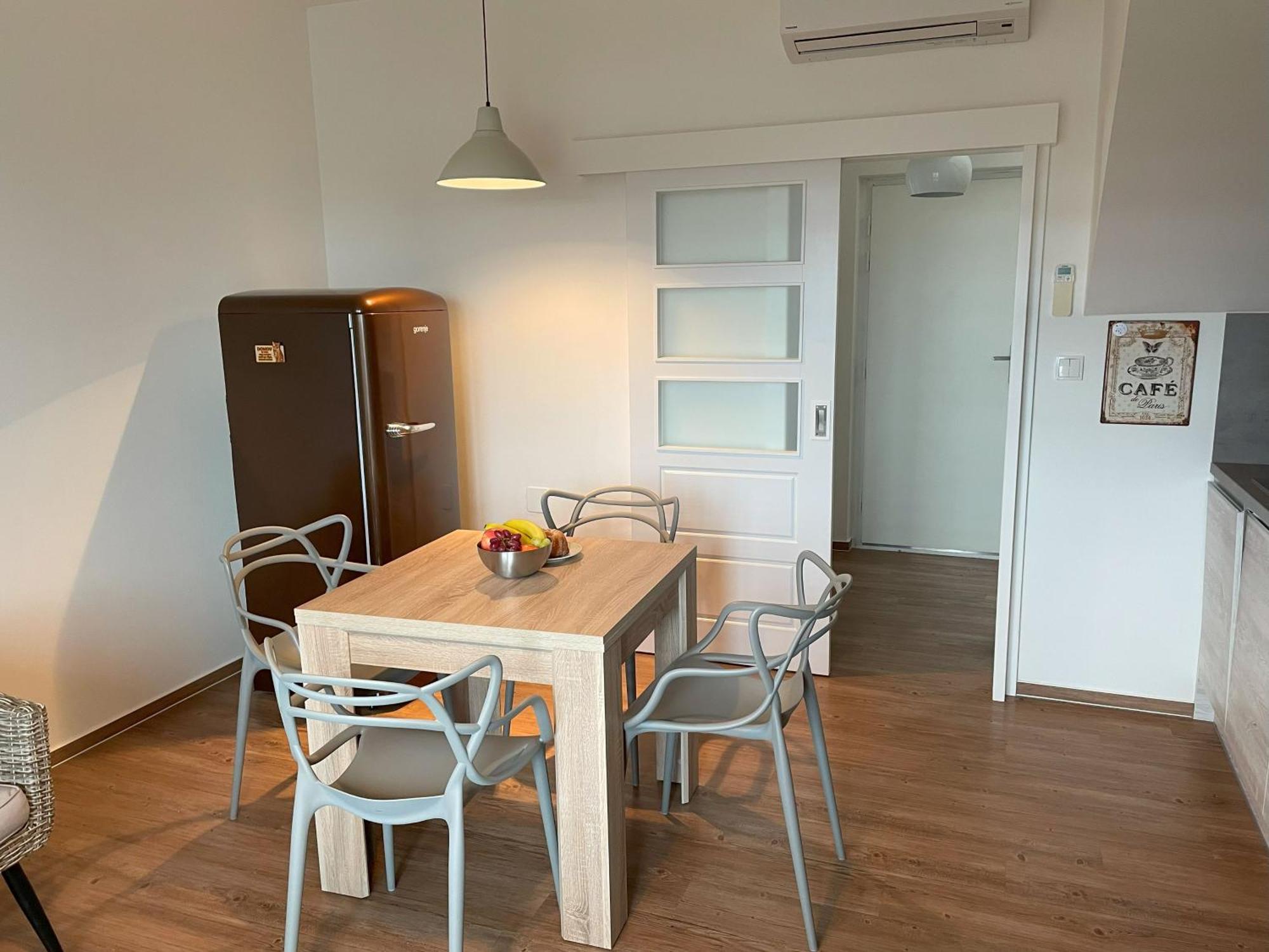 Apartmany Dolní Dunajovice Exteriör bild